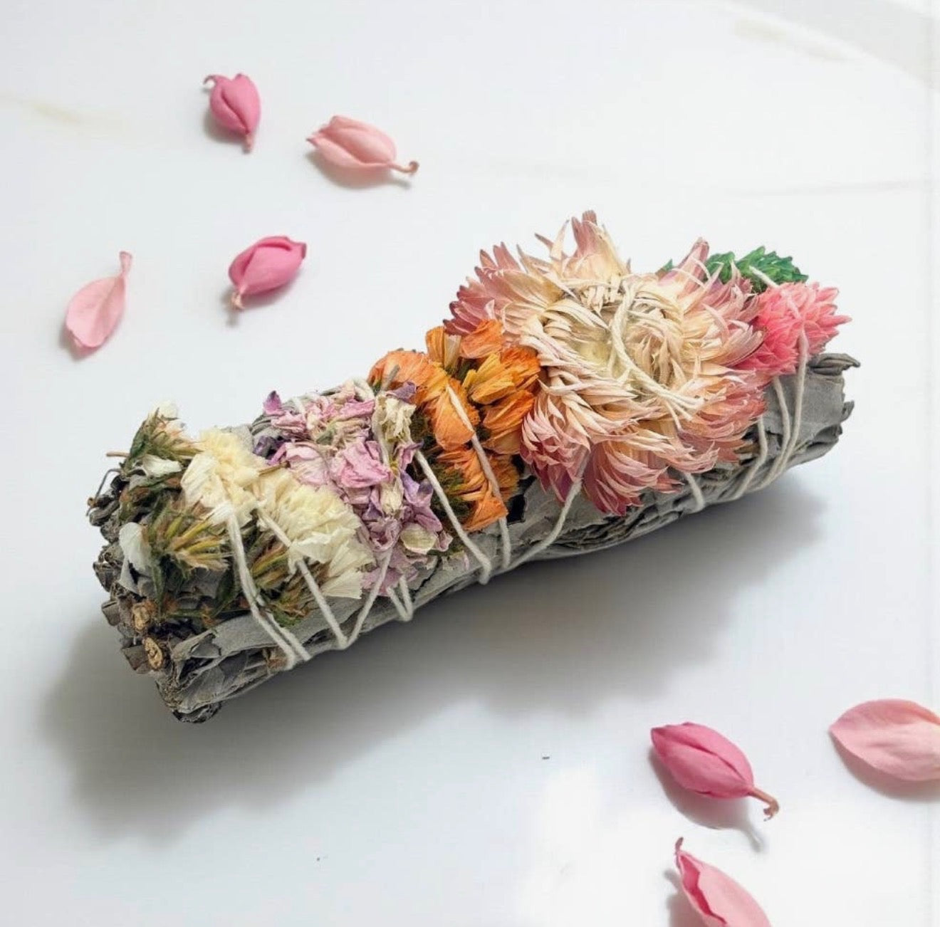 Aromantic White Sage / Flowers Smudge Stick